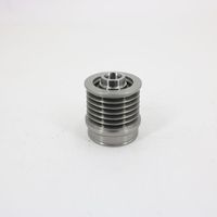 Ventas al por mayor, gran oferta, piezas de motor automático, Tensor de correa de sobrerrevolucionado, polea de alternador de embrague para Camry RAV4 27415-0W090