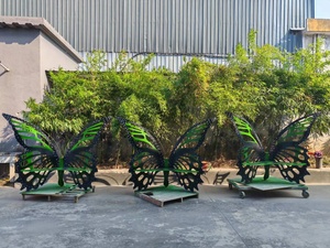 Moderna Scultura in Metallo a Forma di Farfalla, Statua da Giardino, Decorazione <span class=keywords><strong>per</strong></span> <span class=keywords><strong>Casa</strong></span> e Cortile, Esposizione Esterna, Scultura in Acciaio Inossidabile in Vendita - Product Image 5