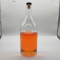 Bouteilles en verre cristal personnalisées pour la vente en gros de Brandy XO 750ml, Whisky, Rhum, Gin, Tequila, Vodka avec bouchon en liège sérigraphié