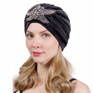 Turbante de Joyería de Colores Brillantes al por Mayor con Delicados Accesorios de Joyería, Pañuelo para la Cabeza de Poliéster, Pañuelos Diarios para Mujer - Product Image 6