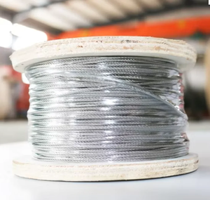 Compre Cable de Acero Recubierto de PVC con Núcleo IWRC de 1 mm a 20 mm de Diámetro, Cable de Alta Resistencia para Elevación y Uso Industrial - Product Image 3