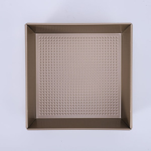 Square Honeycomb Baking Pan Light Gold Cake Pans Oven Safe For Toast Bread Cake Baking Trays Wholesale - Product Image 3