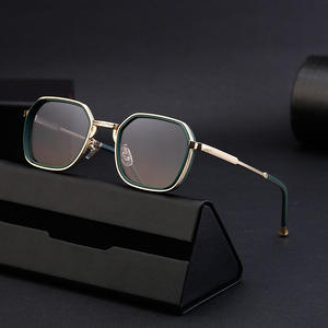 Gafas de Sol Lmamba Clásicas Vintage Cuadradas con Degradado, Elegantes de Metal, Marca de Moda, Diseño Personalizado con Logotipo, para Hombre - Product Image 2