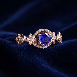 Bague Fleur Couleur Or Rose avec Zircon Bleu Royal pour Femme – Bijou de Doigt Élégant et Tendance - Product Image 4