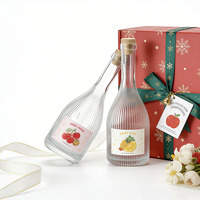 Vente en gros de bouteilles de vin en verre transparentes de 250 ml (8 oz) à rayures verticales, écologiques, recyclables, pour liqueurs, alcool, tequila, boissons aux fruits