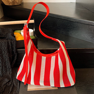 <span class=keywords><strong>Sac</strong></span> hobo jaune et blanc en filet avec bandoulière réglable, <span class=keywords><strong>sac</strong></span> de plage d'été en maille rayée pour femme - Product Image 3