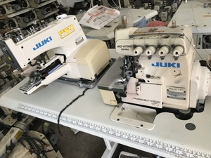 Macchina da Cucire Industriale Jukis 1377 per Attaccare Bottoni con Punto a Croce, Venduta in BELARUS, RIGA, ESTONIA, DANMARKA, OLANDESE, Olanda - Product Image 2
