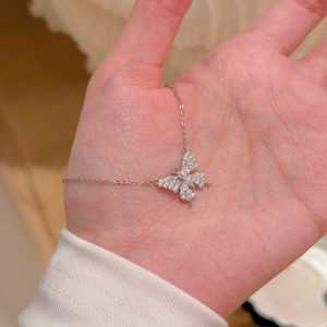Collier pendentif délicat en laiton papillon micro-pavé zircon et petite perle, bijou insecte pour femme, cadeau, collier de charme quotidien pour dames - Product Image 3