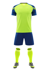 Nuova Collezione 23/<span class=keywords><strong>24</strong></span> Completo da Calcio Personalizzato per Uomo 100% Poliestere Asciugatura Rapida Comodo Collo Tondo Tinta Unita Stampa Digitale - Product Image 5