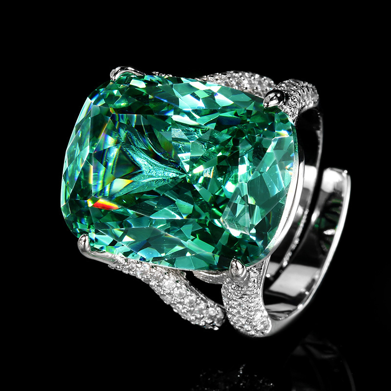 open size Bird's Nest cut Parra green ring