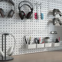 Panel Dinding Pegboard Logam Tugas Berat dengan Pengait untuk Penyimpanan di Ruang Gaming, Kantor, Garasi, dan Bengkel, serta Display Pegboard