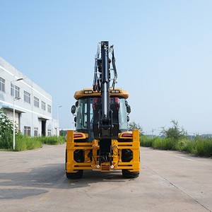 Chargeuse-pelleteuse compacte polyvalente avec moteur Yuchai, pompe hydraulique Dingfeng, moment de charge élevé 1000 kg, godet de 1,3 m - Product Image 6