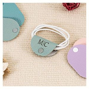 Organizador de Cables para Auriculares Personalizado, Elimina Enredos, Muestra Tu Logotipo con Orgullo - Product Image 1