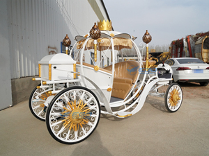 High Quality Pumpkin Wedding Carriage <b>White</b> Big Wedding Decoration Horse Carriages for Sale - Product Image 5