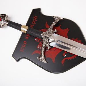 Réplique d'épée Blackfyre, épée du dragon Targaryen de <span class=keywords><strong>Game</strong></span> <span class=keywords><strong>of</strong></span> Thrones avec plaque murale, épée médiévale de collection non affûtée pour cosplay - Product Image 4