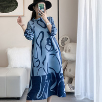 Robe plissée sur mesure style Miyake pour femme, élégante, imprimé graffiti, manches 3/4, longueur midi, tenue de fabricant