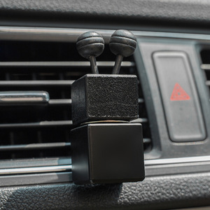 Square 8ml Reed <b>Diffuser</b> Black Glass <b>Aroma</b> Bottle Vent Car <b>Diffuser</b> Perfume Bottle with Cap and Clip for Car Decoration - Product Image 2