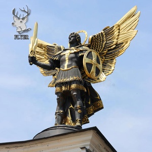 Statue dorée Archange Saint Michel tenant une épée <span class=keywords><strong>et</strong></span> un <span class=keywords><strong>bouclier</strong></span> Statue en bronze pour la décoration extérieure - Product Image 6