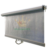 Store nocturne électrique en aluminium respirant avec rouleau pour réfrigérateur commercial vertical afin de maintenir une température optimale