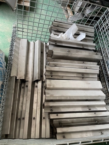 Kubota DC70 đập đầu Bìa lõm tấm 2 thép không gỉ chịu mài mòn và bền harvester bộ phận - Product Image 5