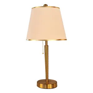白色亚麻灯罩床头灯，带金杆黄铜办公桌卧室桌子交流电源发光二极管E27灯泡玻璃电脑材料