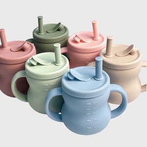 Vaso de entrenamiento para bebés ecológico, libre de BPA, de silicona, antiderrames, con pajita de silicona - Product Image 1
