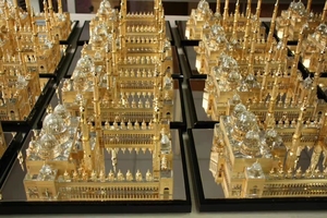 Mô Hình Nhà Thờ Hồi Giáo Madina Mô Hình Tinh Thể Kaaba Mô Hình Tòa Nhà Kim Loại Làm Quà Lưu Niệm - Product Image 5