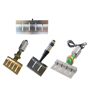 Système de <span class=keywords><strong>coupe</strong></span> ultrasonique de bras de <span class=keywords><strong>robot</strong></span> 35khz 500w pour l'ébavurage des tambours de <span class=keywords><strong>coupe</strong></span> de gâteau pour la <span class=keywords><strong>coupe</strong></span> de gâteau de crème glacée - Product Image 2