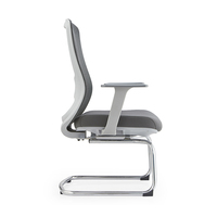 Chaise en maille contemporaine avec siège moulé, base coulissante chromée, empilable, pour salle de conférence, chaise de visiteur, chaise de bureau