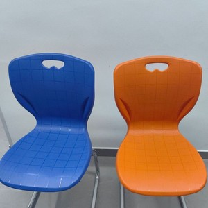Silla de Oficina de Plástico, Carcasa de Polipropileno 41x41, Patas Cromadas, Diseño Contemporáneo para Uso en Oficina - Product Image 1