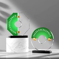 Prix d'entreprise personnalisés Souvenirs d'événement annuel Trophées de cristal de glaçure colorée de feuille verte Style vert Trophée de glaçure colorée
