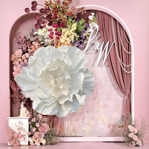 Grandi Fiori di Peonia in Carta Artistica di Alta Qualità, Fiori Bianchi Giganti per Decorazioni Matrimoniali e Vetrine - Product Image 2