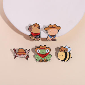 Fabrieks prijs krab broche bij kikker dieren thema kostuum accessoires zwarte metalen badge pin UV print voor cowboy tas cadeau - Product Image 1