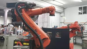 <span class=keywords><strong>Robot</strong></span> de soudage industriel <span class=keywords><strong>KUKA</strong></span> KR 210 avec contrôleur KR C2, soudeuse Megment et positionneur de soudage - Product Image 5
