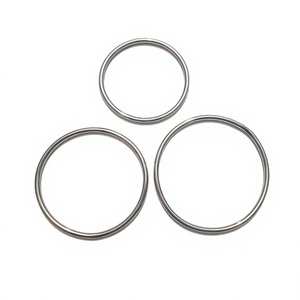 Anneaux en acier inoxydable non magnétiques, disponibles en diamètres de 3 pouces, 3,5 pouces et 4 pouces - Product Image 1