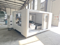 Routeur CNC entièrement fermé 1325 avec couvercle complet pour la gravure, le fraisage, la sculpture et la découpe du bois, des meubles, de l'acrylique, du PVC et du MDF
