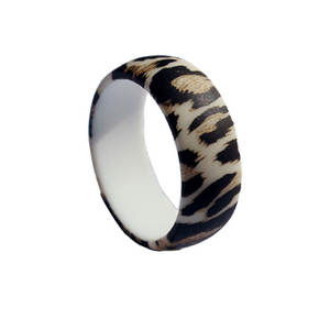 Anillos <span class=keywords><strong>de</strong></span> Silicona <span class=keywords><strong>de</strong></span> Moda al por Mayor, Estilo <span class=keywords><strong>Rock</strong></span>, para Hombre y Mujer, Proveedor y Fabricante Chino - Product Image 4