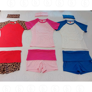 Completo da donna 2026: Set casual con pantaloncini e stampa a pois, personalizzabile con logo, in cotone di alta qualità - Completo due pezzi da donna - Product Image 3