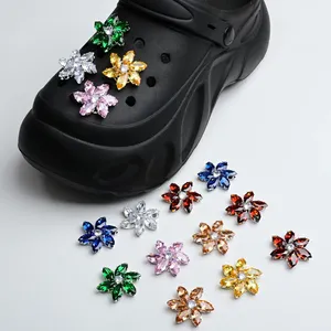 Fleur en <span class=keywords><strong>strass</strong></span> à dos plat œil de cheval rotative de 3 cm de large pour artisanat DIY, boutons de manchette, boucles de vêtements, sacs, décoration de mariage - Product Image 5