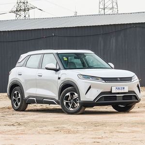 2024 BYD Yuan up SUV à grande vitesse à 5 places Véhicule à énergie nouvelle avec boîte de vitesses automatique de 301km à 401km et direction à gauche Voiture d'occasion EV d'occasion - Product Image 5