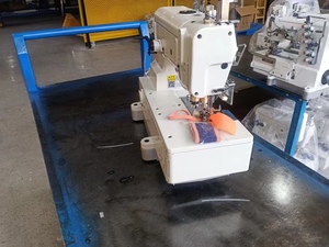 DT 500-02 BB/DD Direct Drive 3 Needle 5 Thread Flat Bed Interlock Sewing <b>Machine</b> with Tape <b>Binder</b> - Product Image 4