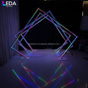 Túnel de luz RGB personalizado LEDA para decoración de entrada de fiesta de boda, soporte de metal de fondo - Product Image 2