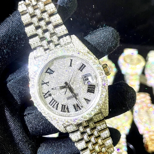 Montre Icedout VVS1 en Moissanite avec Verre en Cristal, Boîtier en Acier Inoxydable, Résistance à l'Eau 10 Bar, Bracelet de Luxe avec Fermoir Noir - Product Image 1