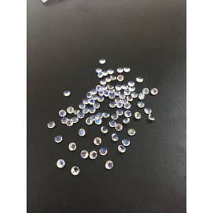 พลอยมูนสโตนสีรุ้งธรรมชาติ ขนาด 2.5 มม. น้ำหนัก 0.07 กะรัต คุณภาพ AAA ทรงกลมเจียระไนแบบบริลเลียนท์ สำหรับทำเครื่องประดับ - Product Image 2