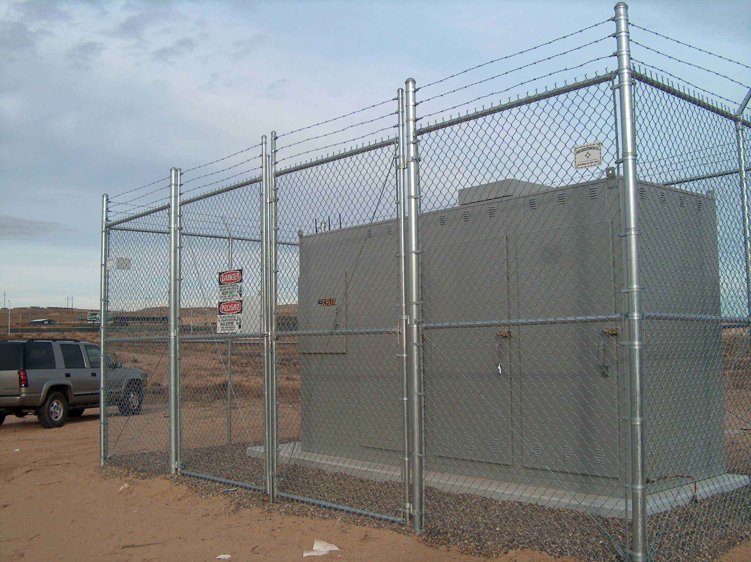 Decorative Protection Metal Chain Link Fence Easily Assembled