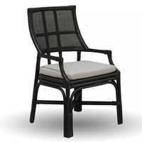 Chaise de salle à manger en rotin naturel avec dossier et accoudoirs, design moderne et épuré, style Silent Wind, pour la maison et l'hôtellerie, vente en gros