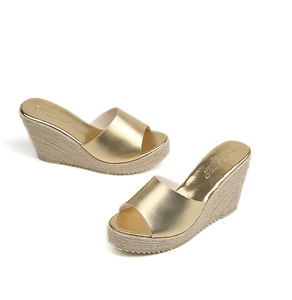 Zeppe da donna con paillettes diapositive sandali a pantofola piattaforma Peep Toe décolleté con tacco alto sandali da spiaggia sandali con <span class=keywords><strong>zeppa</strong></span> <span class=keywords><strong>argento</strong></span> femminile - Product Image 2