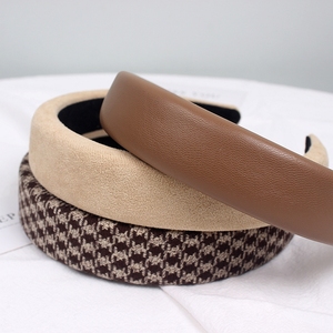 महिलाओं के लिए दक्षिण कोरा लक्जरी डिजाइनर हेयर बैंड उच्च गुणवत्ता वाले कपड़े से बने हेयरबैंड - Product Image 4