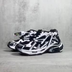 Chaussures de marche unisexes tendance 2026 de haute qualité, style rétro Track 7.0, légères, pour l'été et l'automne, avec empeigne en PU et fermeture éclair - Product Image 2