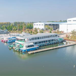 Catamarano Passeggeri di Grande Stazza in Lega di Alluminio da 120 Piedi, Capacità 400 Persone per Mare e Fiumi Interni, Categoria Prodotto: Navi Cisterna - Product Image 3